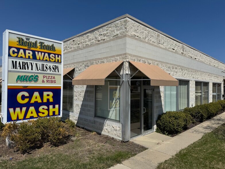 1691-1697 Weiland Rd, Buffalo Grove, IL à louer - Photo du bâtiment - Image 2 de 3