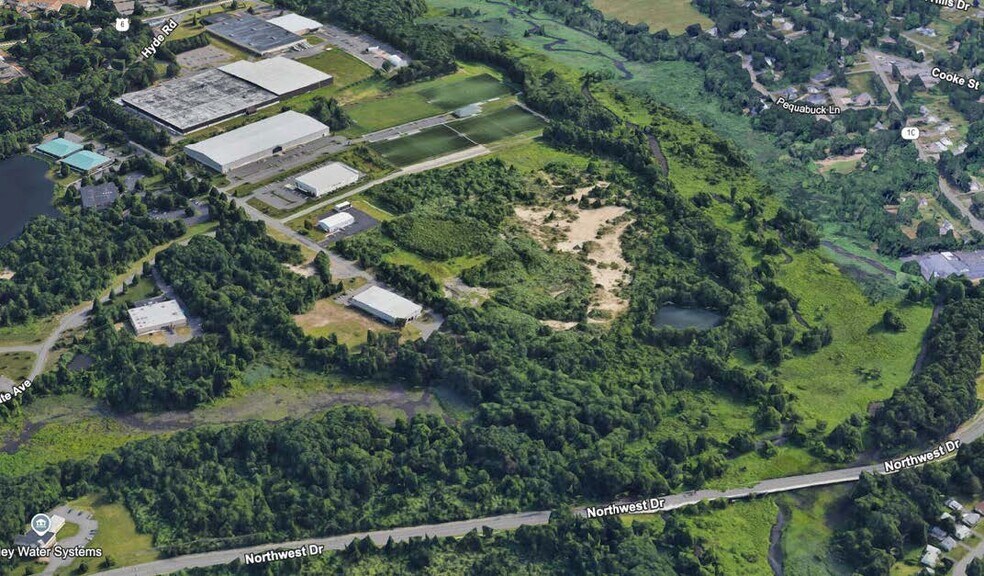 8384 Hyde Rd, Farmington, CT à vendre - Photo du bâtiment - Image 2 de 3