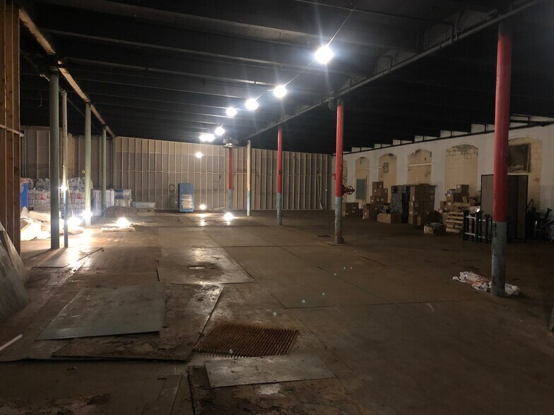 10 W Point Ln, Biddeford, ME à louer - Photo intérieure - Image 2 de 10