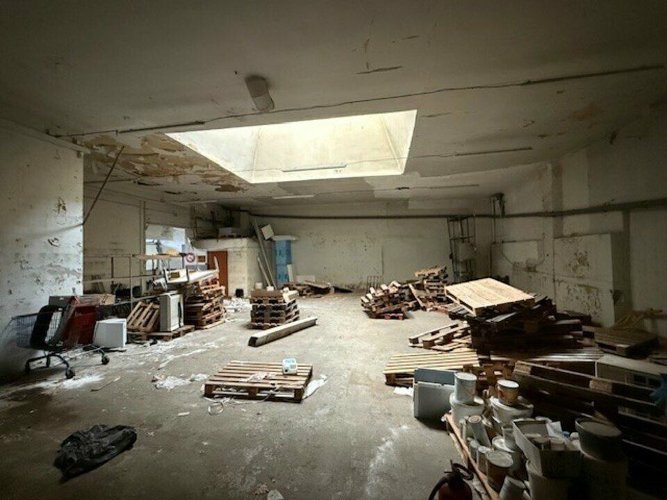 10 Place Bougainville, Marseille for lease Building Photo- Image 1 of 5