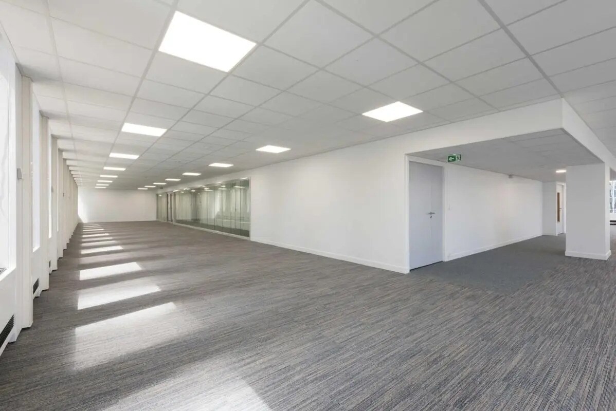 1 Place De La Pyramide, Puteaux for lease Interior Photo- Image 1 of 8
