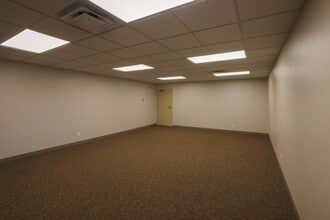 10800 Lyndale Ave S, Bloomington, MN for lease Building Photo- Image 2 of 2