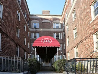 Plus de détails pour 144 Grove St, Waterbury, CT - Multi-résidentiel à vendre