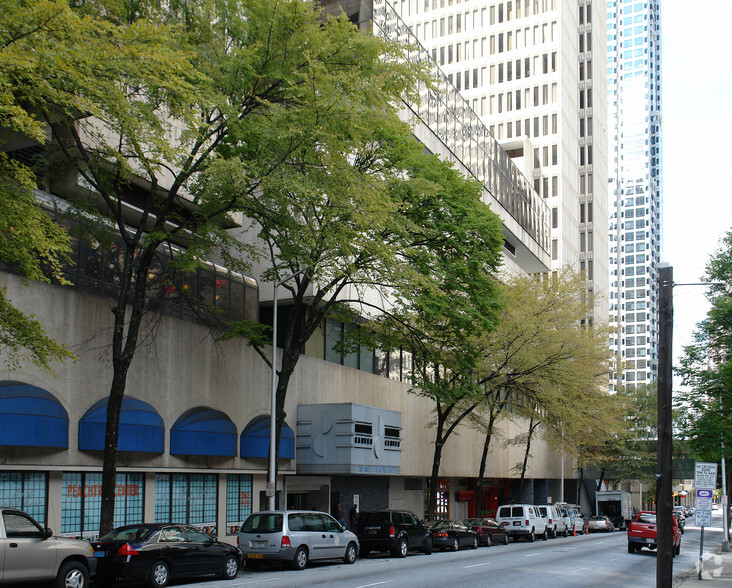 231 Peachtree St NE, Atlanta, GA for lease - Building Photo - Image 1 of 3