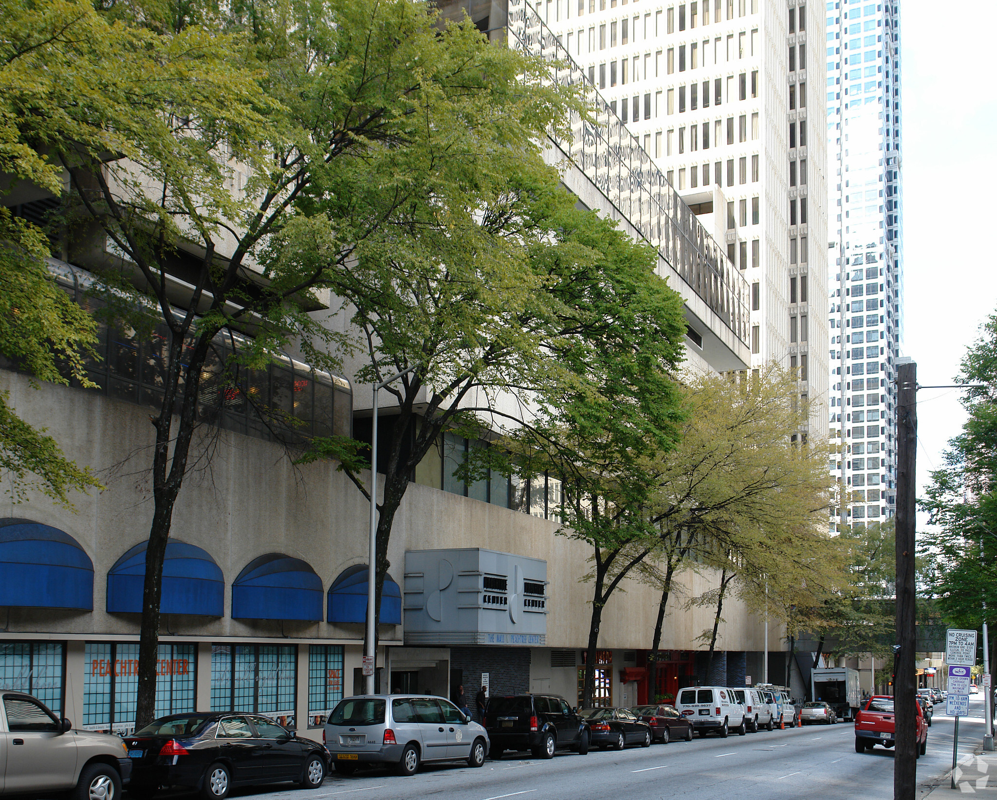 231 Peachtree St NE, Atlanta, GA for lease Building Photo- Image 1 of 4