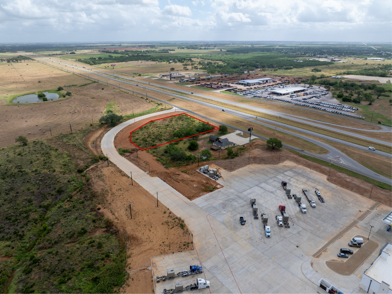 109963 Interstate 37, Pleasanton, TX for sale - Primary Photo - Image 1 of 5