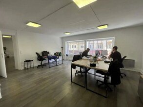 39-43 Rue Vivienne, Paris for lease Interior Photo- Image 2 of 4