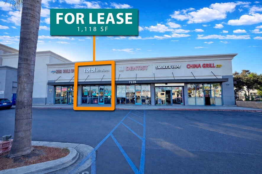 7221-7239 Van Nuys Blvd, Van Nuys, CA for lease - Primary Photo - Image 1 of 12