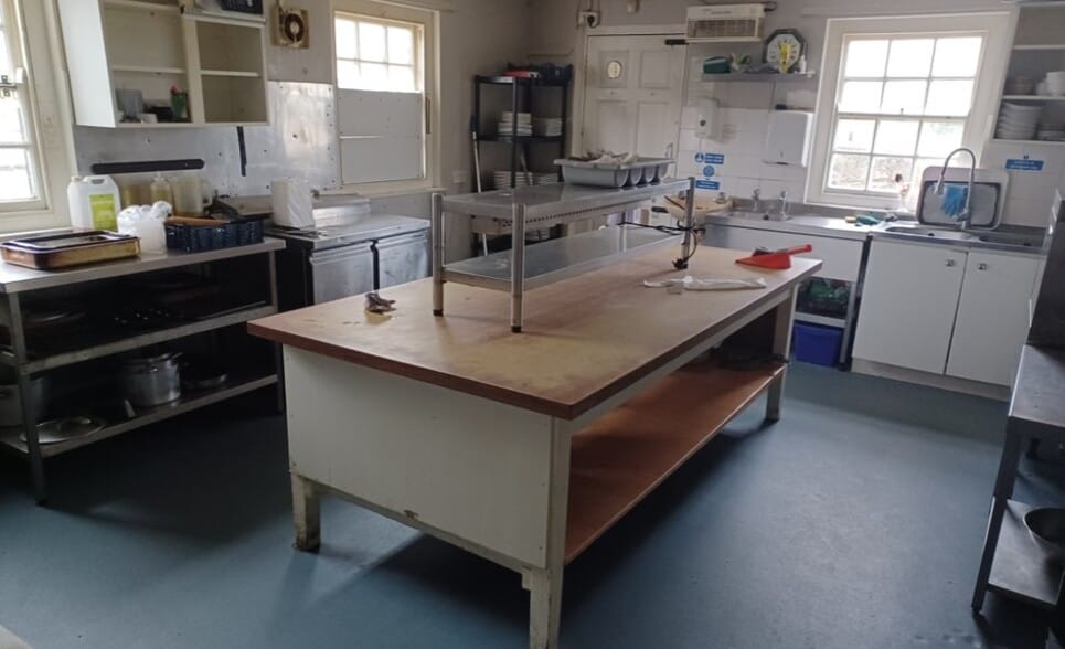 School Road, Summercourt for lease - Interior Photo - Image 3 of 7