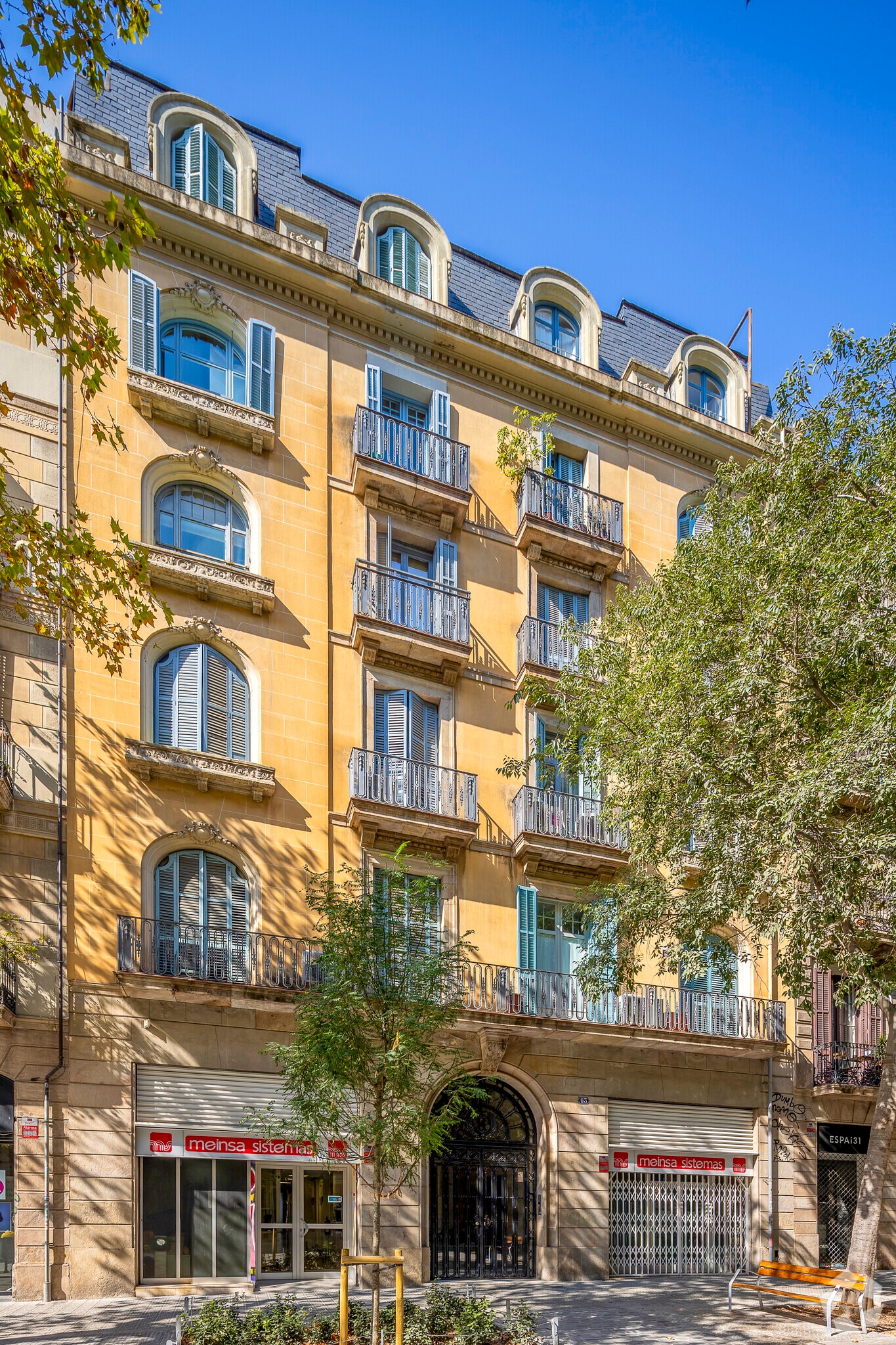 Office in Barcelona, Barcelona for lease Primary Photo- Image 1 of 2