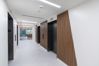 1500 Wilson Blvd, Arlington, VA for lease Interior Photo- Image 2 of 5