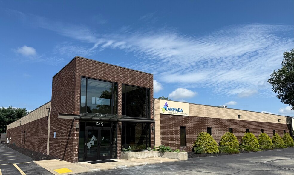 645 Alpha Dr, Pittsburgh, PA à vendre - Photo du bâtiment - Image 1 de 6