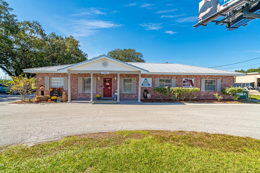 1680 E Irlo Bronson Memorial Hwy, Kissimmee, FL à vendre - Photo du bâtiment - Image 2 de 6
