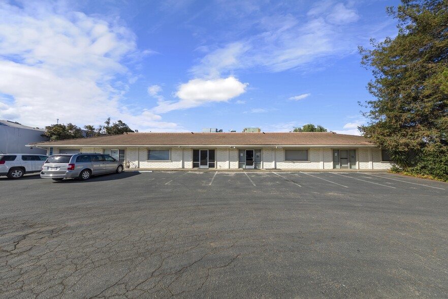 944 Industrial Ave, Palo Alto, CA for lease - Building Photo - Image 2 of 24