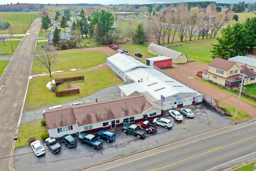 909 Pine St, Athens, WI for sale - Primary Photo - Image 1 of 1