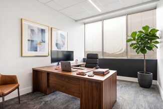 Plus de détails pour 10 Burton Hills Blvd, Nashville, TN - Coworking à louer