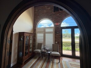 11338 Bonita Beach Rd, Bonita Springs, FL for lease Interior Photo- Image 2 of 13