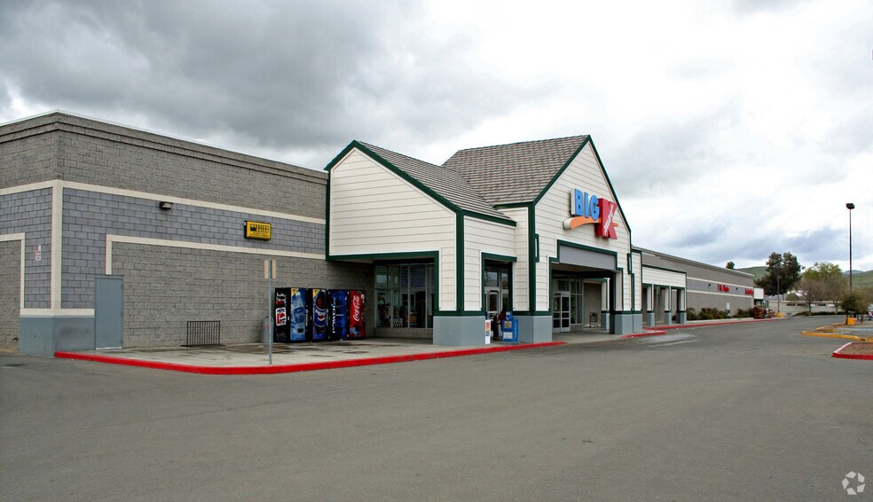 25 W Polk St, Coalinga, CA à louer - Photo du bâtiment - Image 3 de 16