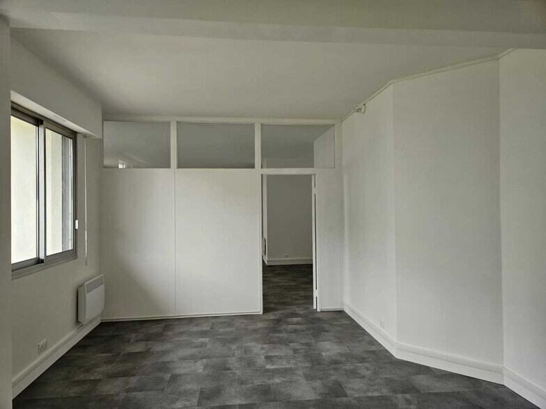 Bureau dans Clamart à louer - Photo intérieure - Image 3 de 12