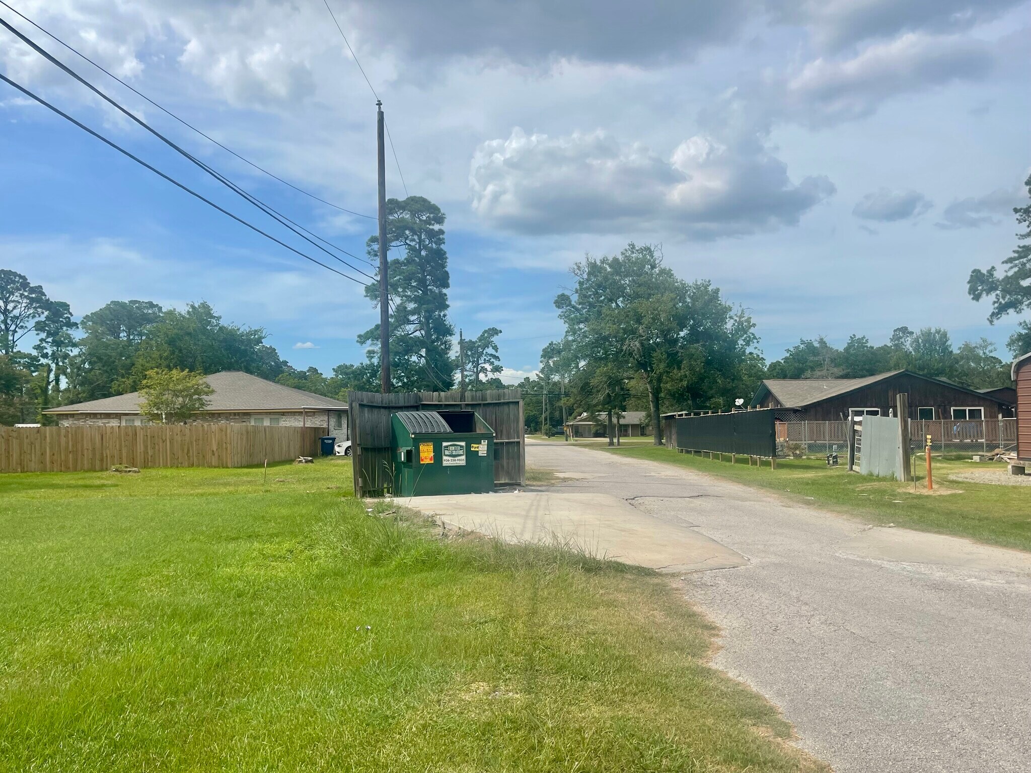 3510 Fox Dr, Baytown, TX à vendre Photo du bâtiment- Image 1 de 1