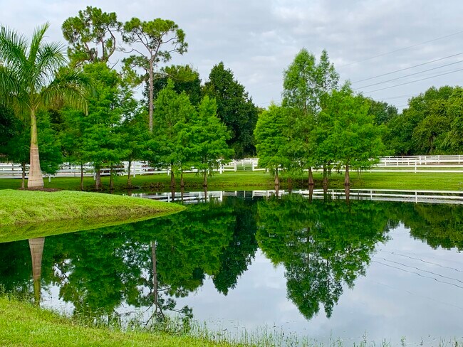 Plus de détails pour 3800 Staley Rd, Fort Myers, FL - Spécialité à vendre