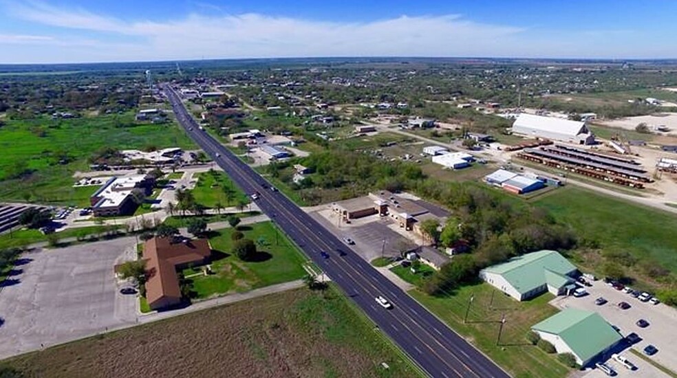 Hickory Street, Jourdanton, TX à vendre - Aérien - Image 1 de 1