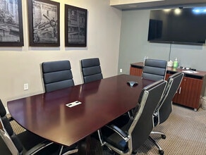 9366-9386 Montgomery Rd, Cincinnati, OH for lease Interior Photo- Image 1 of 5