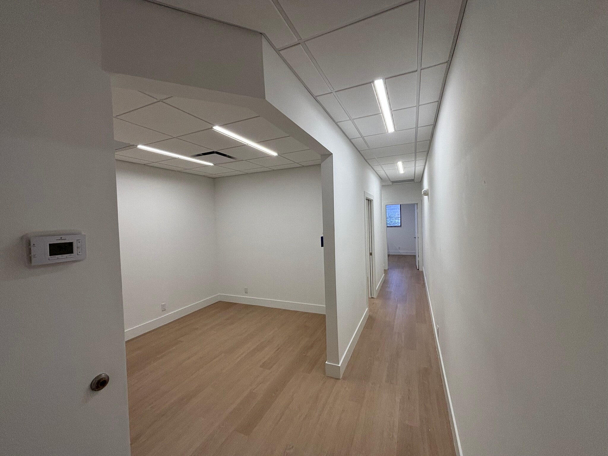 2300 W Sample Rd, Pompano Beach, FL for lease Interior Photo- Image 1 of 3