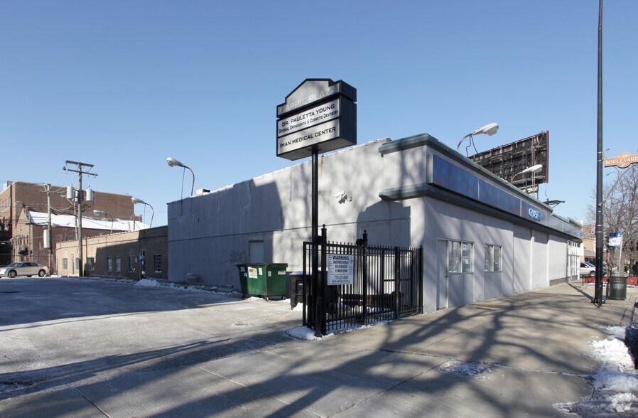 325-335 E 35th St, Chicago, IL à louer - Photo du bâtiment - Image 3 de 4
