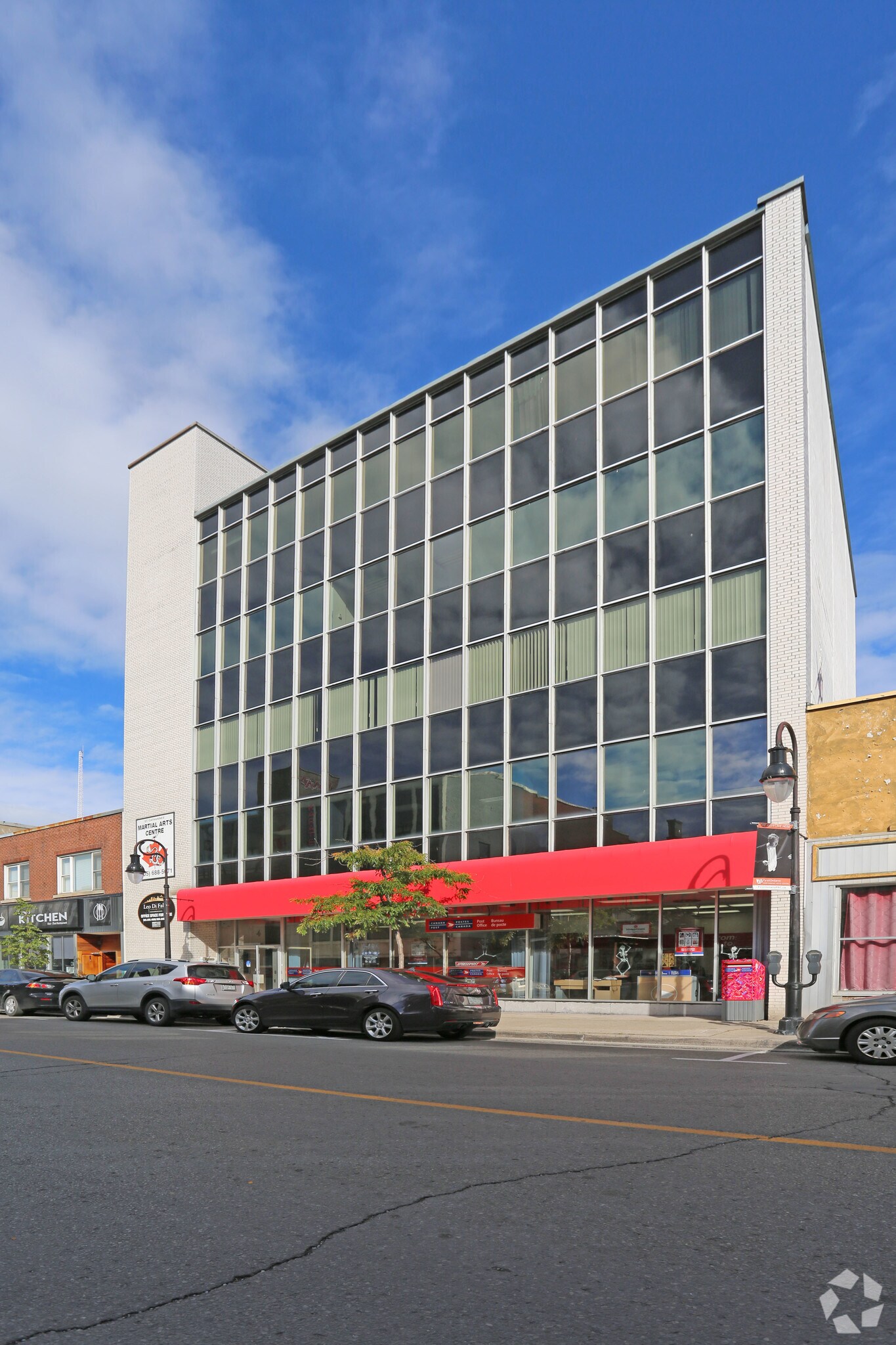 4 Queen St, St Catharines, ON à vendre Photo principale- Image 1 de 1