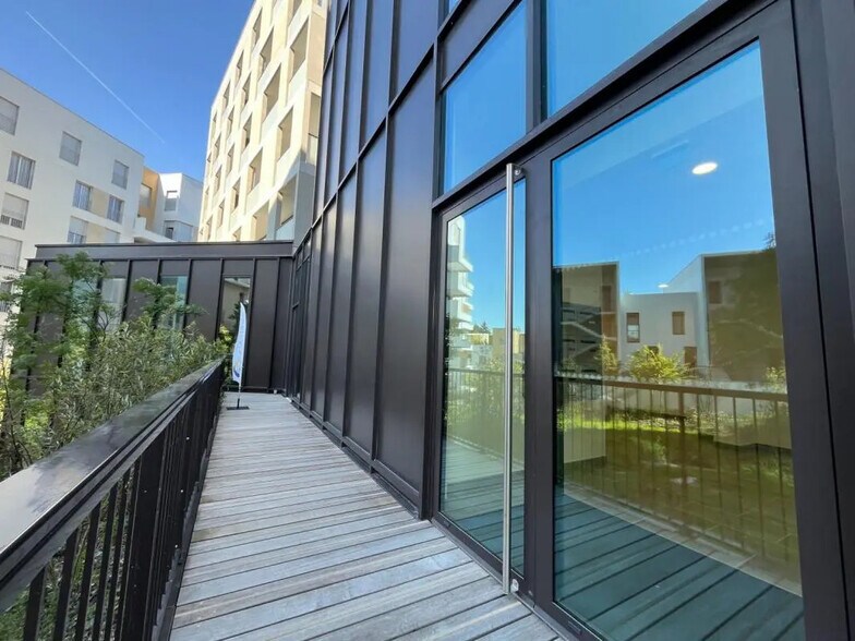 9 Rue De La Cornouaille, Nantes à vendre - Photo du bâtiment - Image 3 de 8