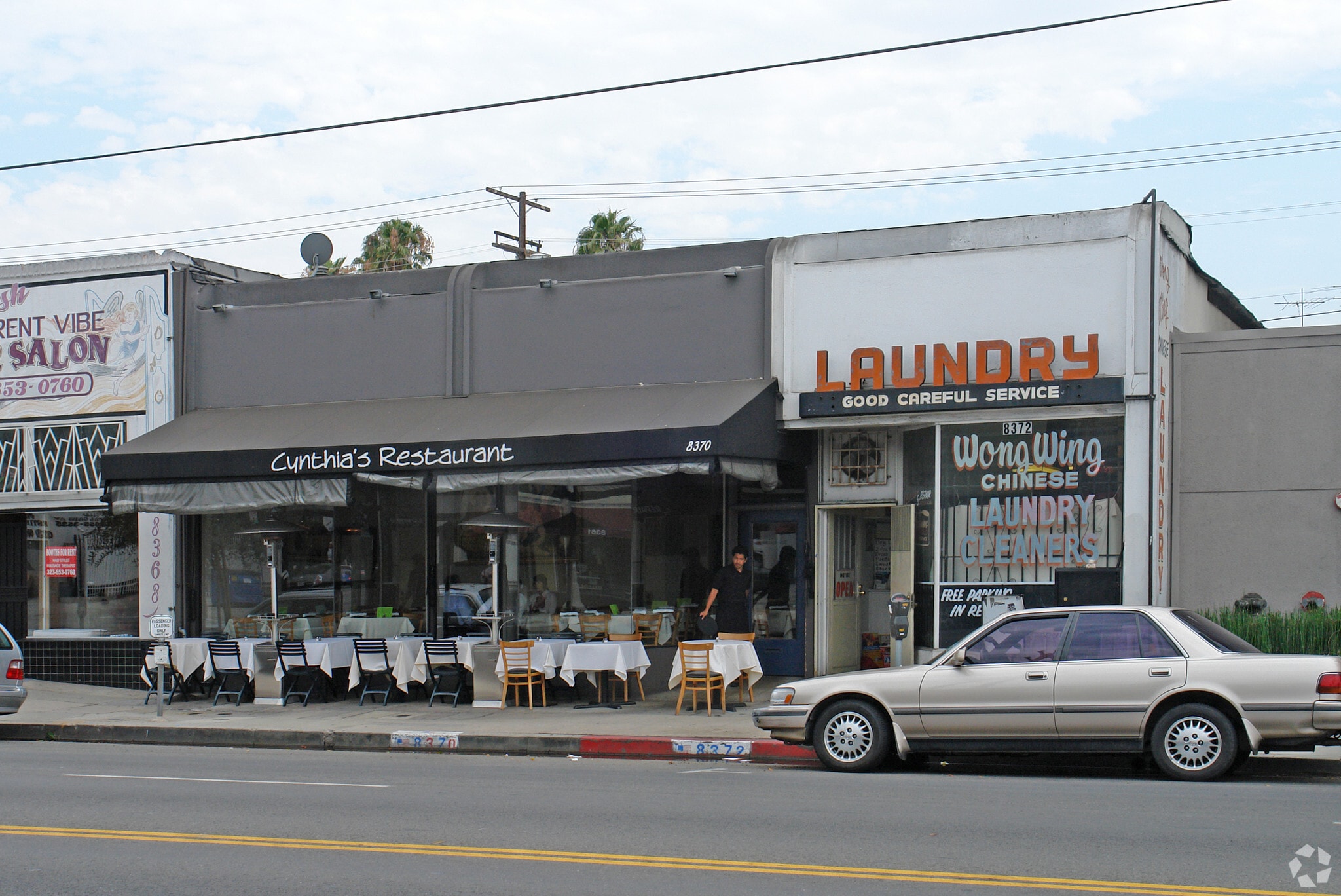 8370-8372 W 3rd St, Los Angeles, CA à louer Photo principale- Image 1 de 4