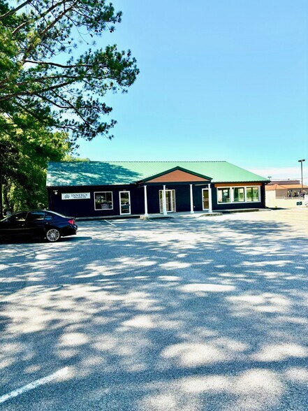 1401 Montgomery Hwy, Birmingham, AL à vendre - Photo du bâtiment - Image 2 de 17