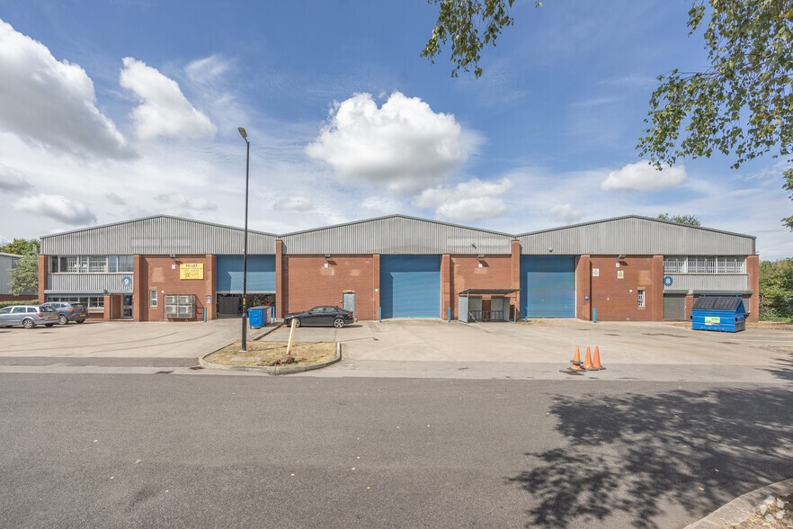 South Liberty Ln, Bristol for lease - Primary Photo - Image 1 of 3