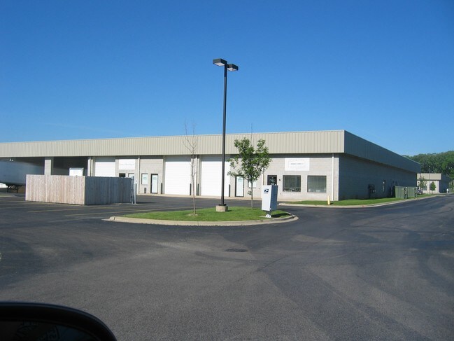 More details for 10611-10685 Wolf Dr, Huntley, IL - Industrial for Lease