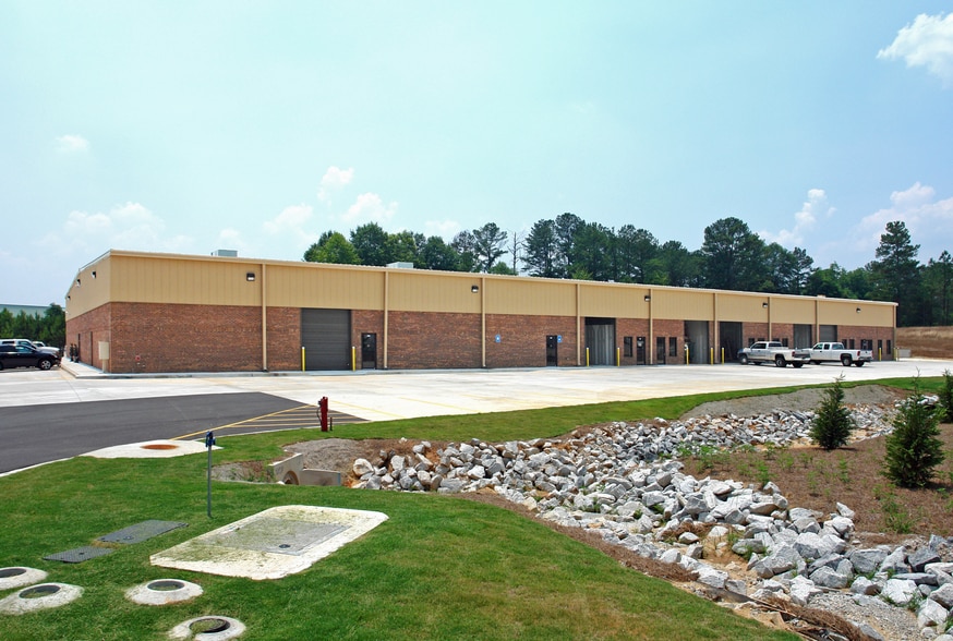 298 Reynolds Rd, Hiram, GA for lease - Primary Photo - Image 1 of 5
