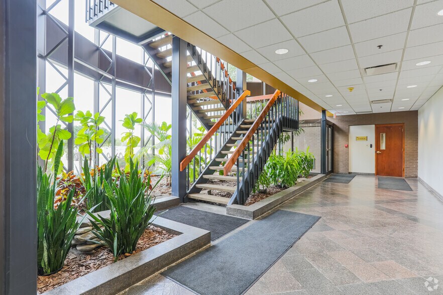 300 Canal View Blvd, Brighton, NY for sale - Lobby - Image 2 of 7