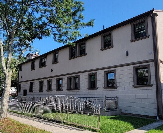 More details for 16040 78th Rd, Flushing, NY - Office for Lease