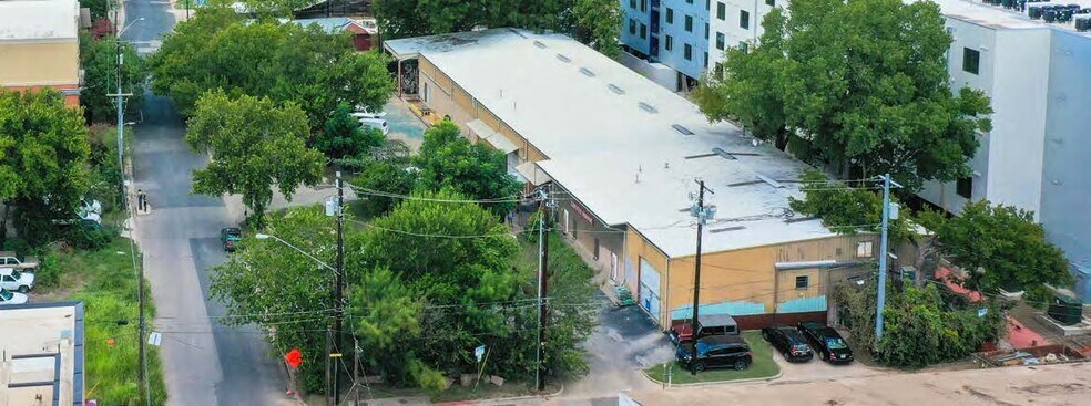 1400 E 4th St, Austin, TX à louer - Photo principale - Image 1 de 1