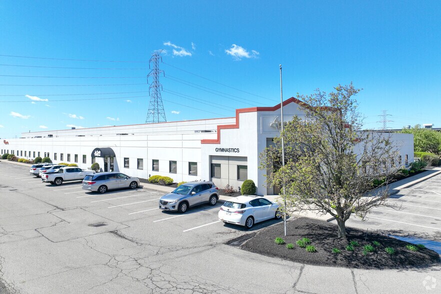 5635-5653 Union Centre Dr, West Chester, OH for lease - Primary Photo - Image 1 of 12
