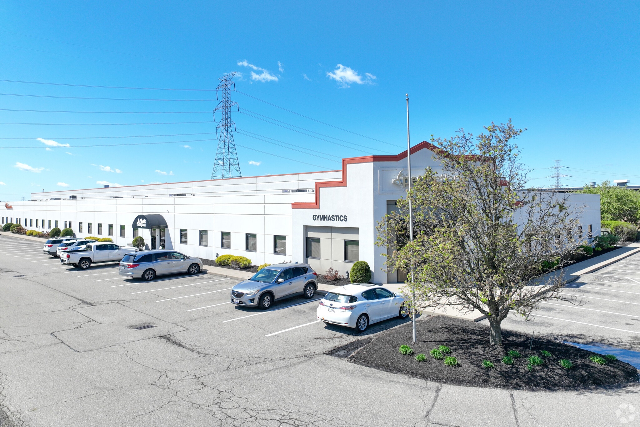 5635-5653 Union Centre Dr, West Chester, OH for lease Primary Photo- Image 1 of 13