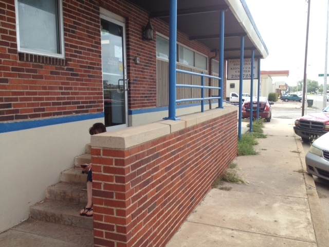 310 S Chickasaw St, Pauls Valley, OK for lease - Building Photo - Image 3 of 7