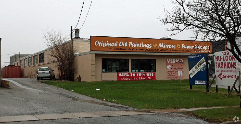 129 Cartwright Ave, Toronto, ON for sale - Primary Photo - Image 1 of 1