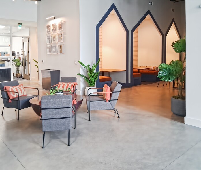 363 Hilliard Ave, Asheville, NC for lease - Building Photo - Image 3 of 13
