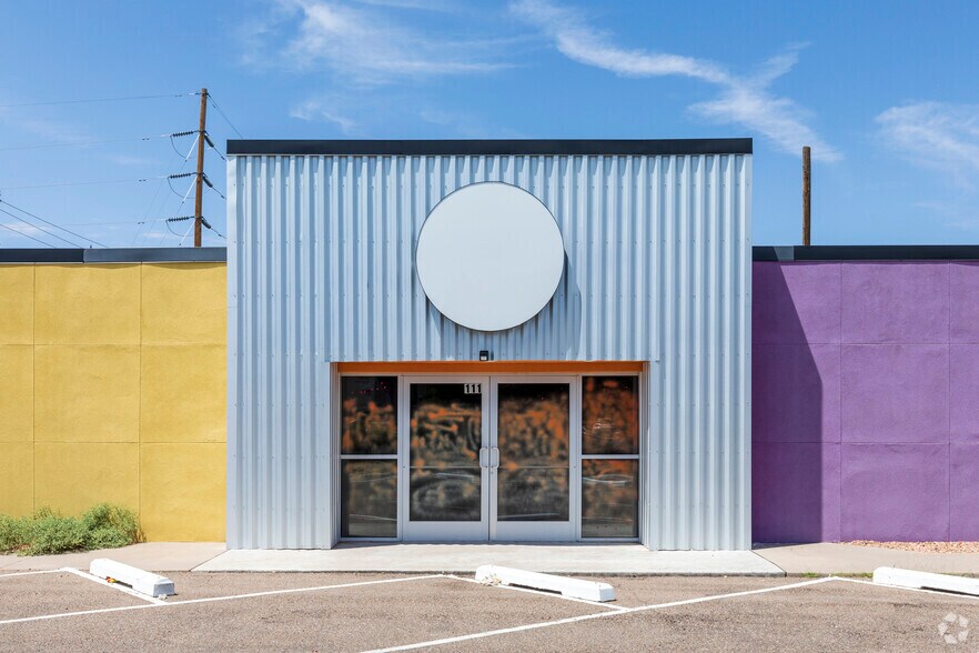 111 Cardenas Dr NE, Albuquerque, NM à vendre - Photo du bâtiment - Image 3 de 15