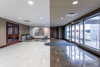 11551 Ash St, Leawood, KS for lease Interior Photo- Image 2 of 2