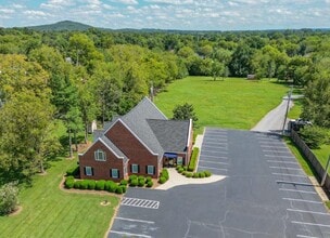 1404 N Main St, Shelbyville, TN for lease Building Photo- Image 2 of 25