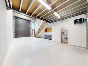24 Prebble St, Rochedale for lease Interior Photo- Image 2 of 5