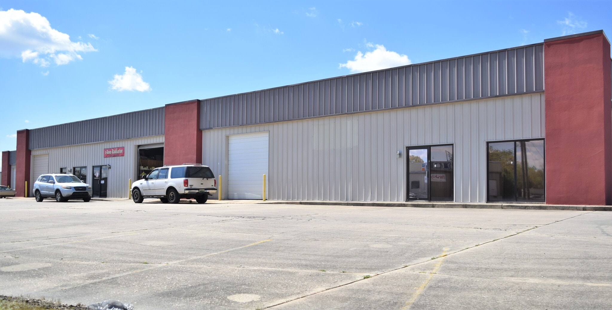 737 Oliver Rd, Montgomery, AL for lease Building Photo- Image 1 of 4