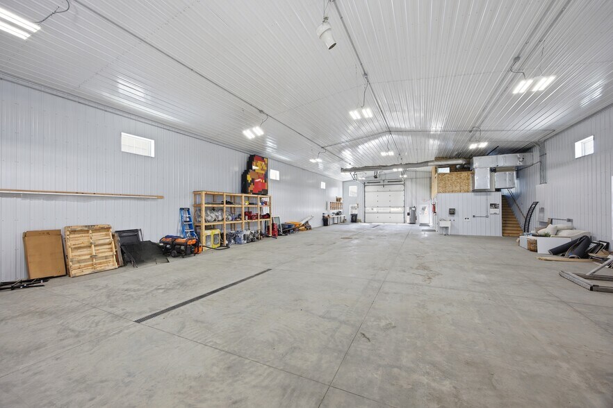 3320 39th St S, Fargo, ND à vendre - Photo du bâtiment - Image 3 de 24
